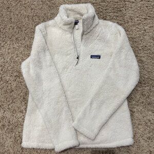 Patagonia Off-White Fleece Jacket